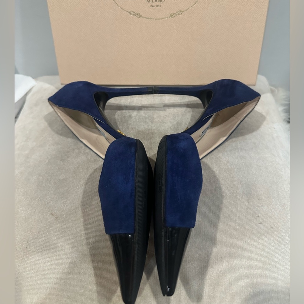 Prada Navy Suede and Black Patent Pointed-Toe Pump - Picture 7 of 14